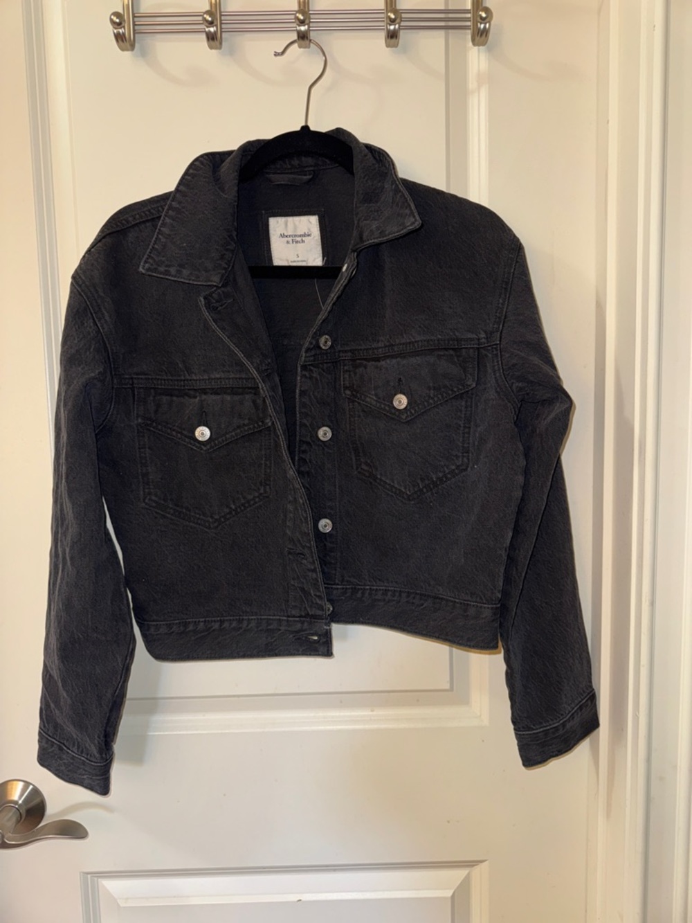 Abercrombie & Fitch Black Faded Denim Jacket Cropped Size S - NWT!!!